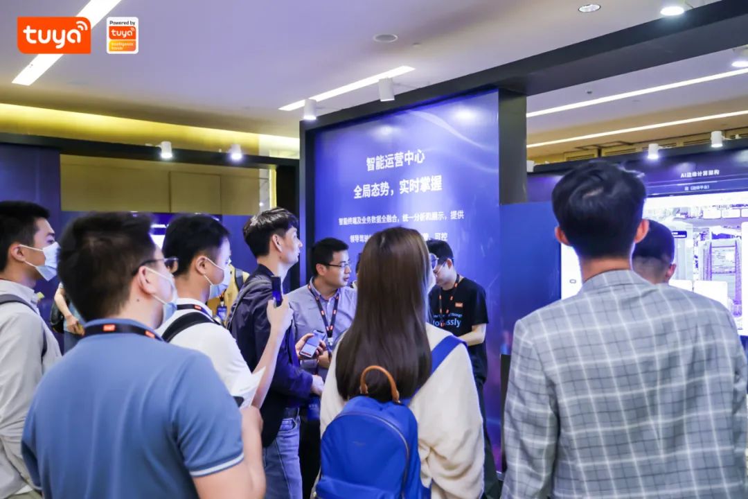 【涂鸦社区生态发布会展区】