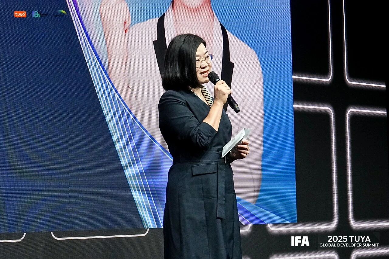 【涂鸦智能欧亚大区总经理俞菲】