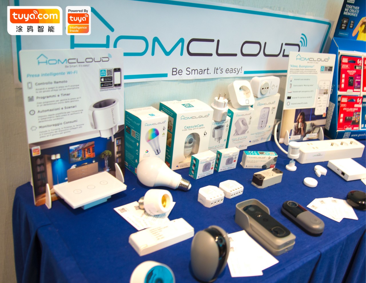 LIFE365 发布会现场智能产品展示